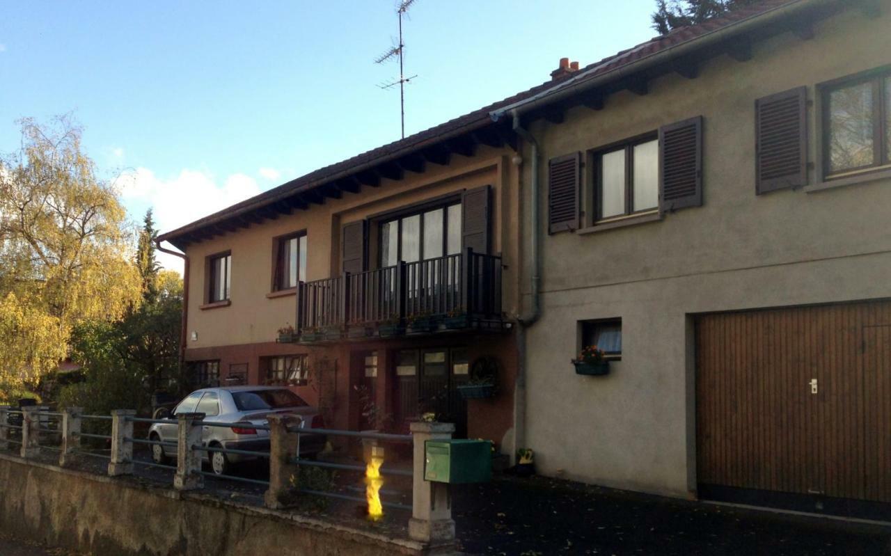 Chambres D'Hotes Et Gite Chez Martine Barr Bagian luar foto